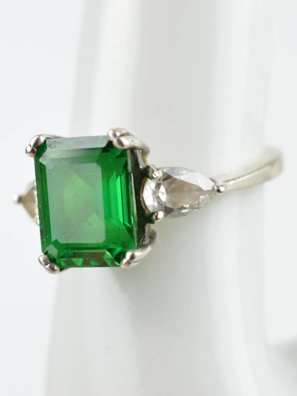 Diamonique QVC 925 Sterling Silver Simulated Emerald Three Stone CZ Ring 7.5
